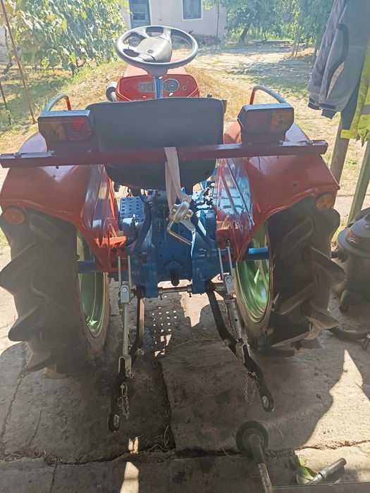 Vind tractorașe cubota l 1500