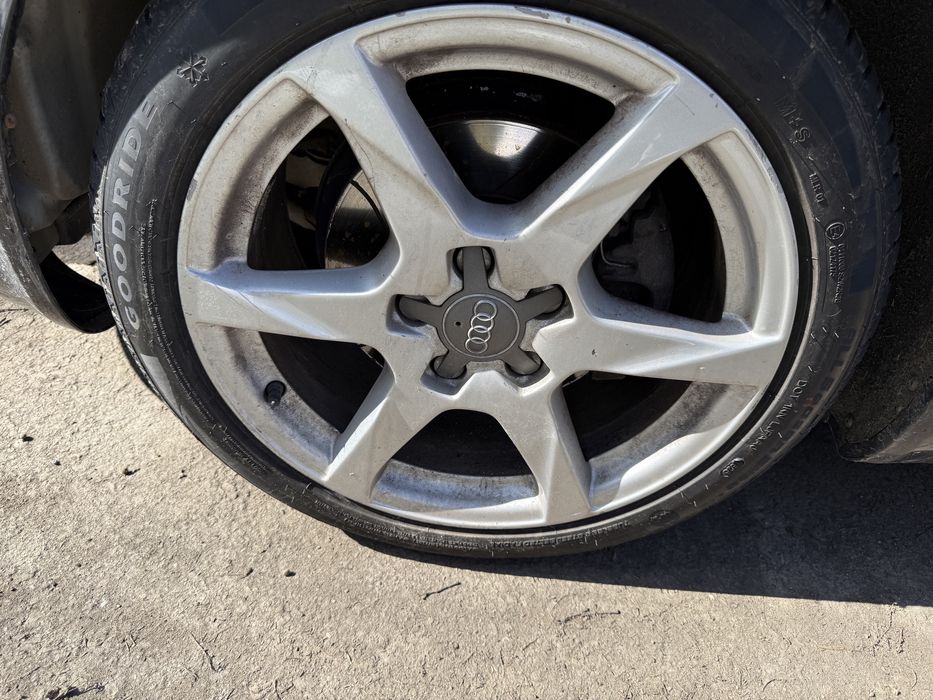 Vand Audi A4 B7 defect