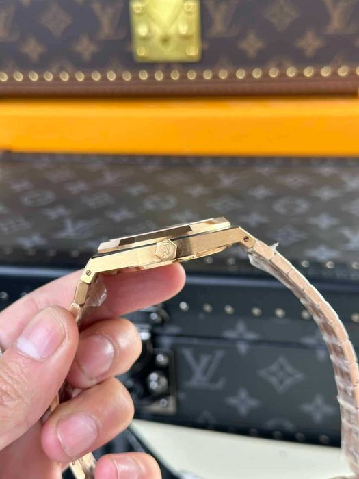 audemars piguet royal oak злато/