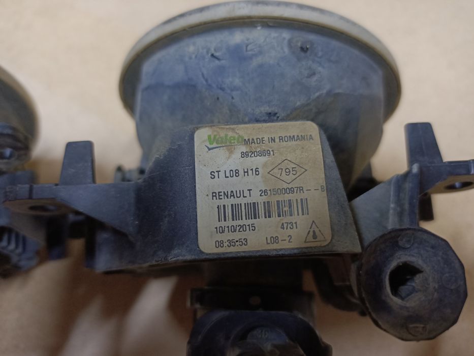 Противотуманки Дастер