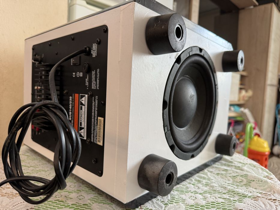 JBL SUB-140/230 8” Bass