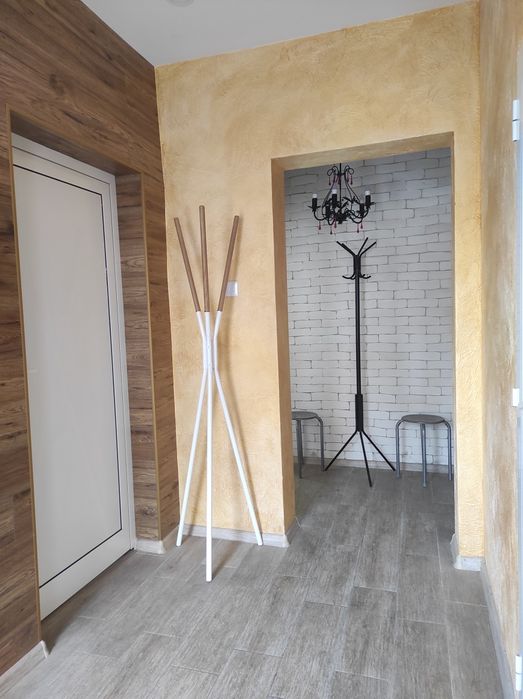 Дава се под наем  в Шумен, Военно училище -  кв.м за 127.5 € - Снимка #3