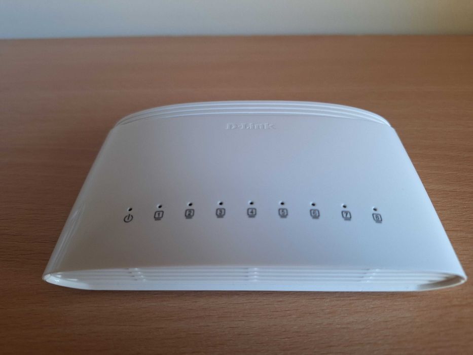 Switch Gigabit D-link dgs-1008d