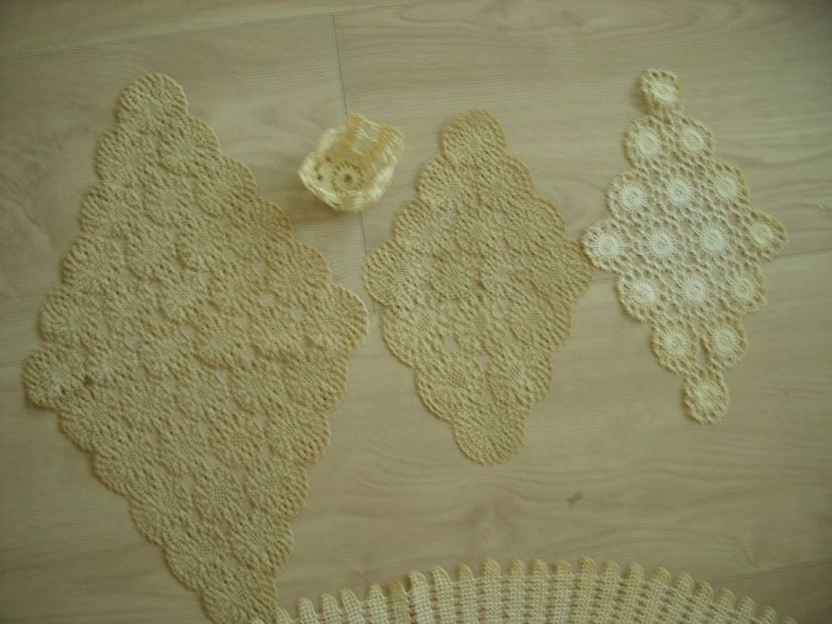 Карета и дантела на една кука