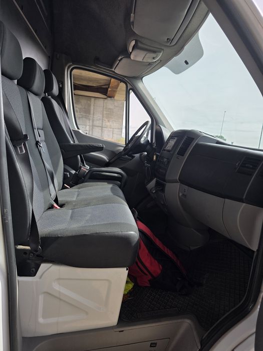 Mercedes-Sprinter 319