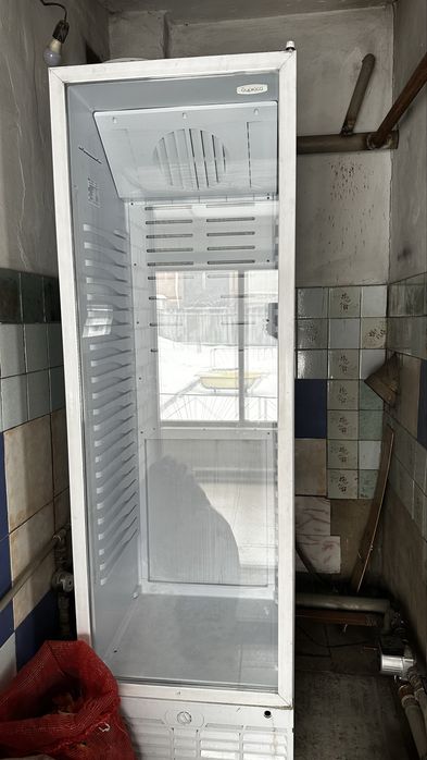 Продам холодильник