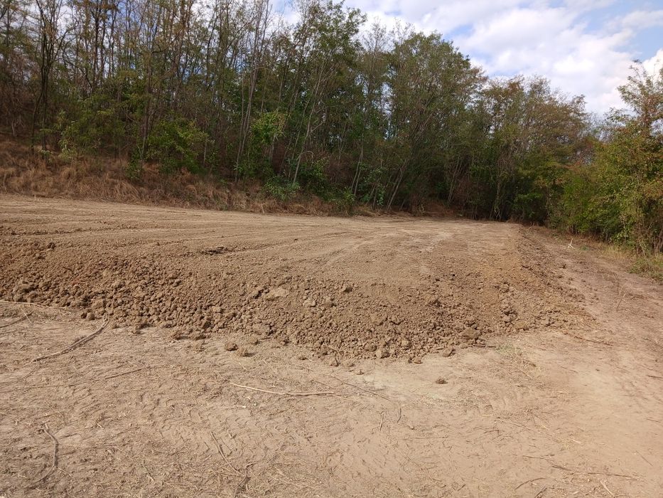 Teren intravilan + extravilan 1540 mp, langa Primaria Stefanesti