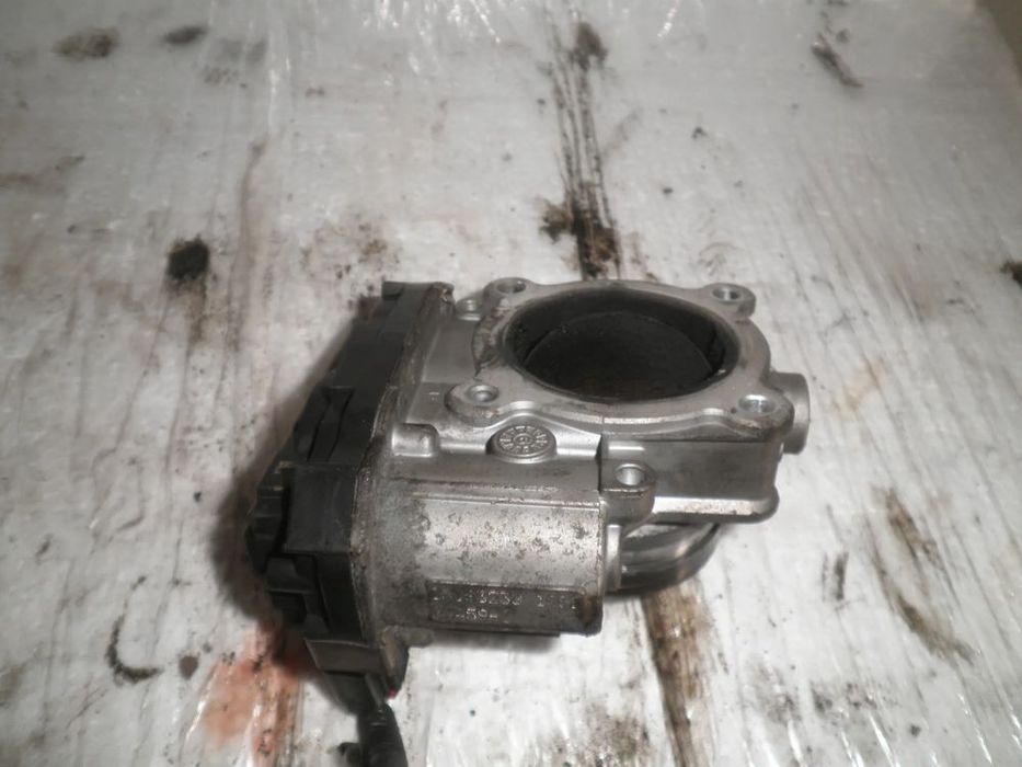 clapeta acceleratie chevrolet orlando , cruze, captiva, opel antara, 2.0 2.2 vcdi 25183238