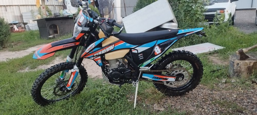 Мотоцикл эндуро замав к8
