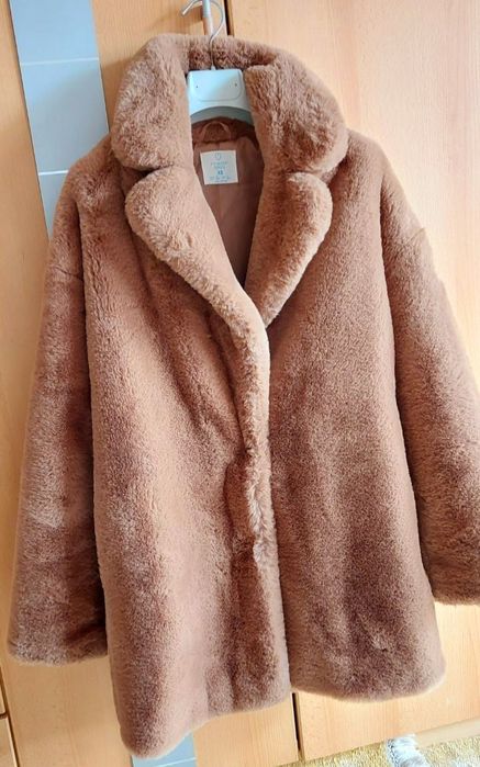 Пухкаво палто Primark