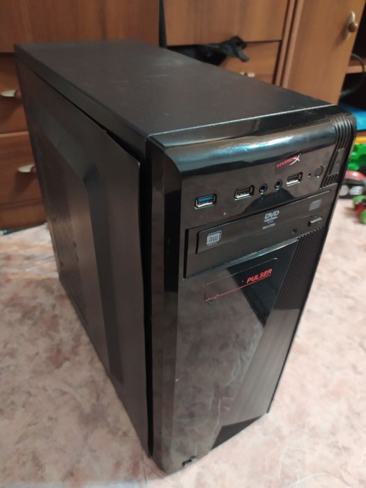 Продам компьютерный корпус