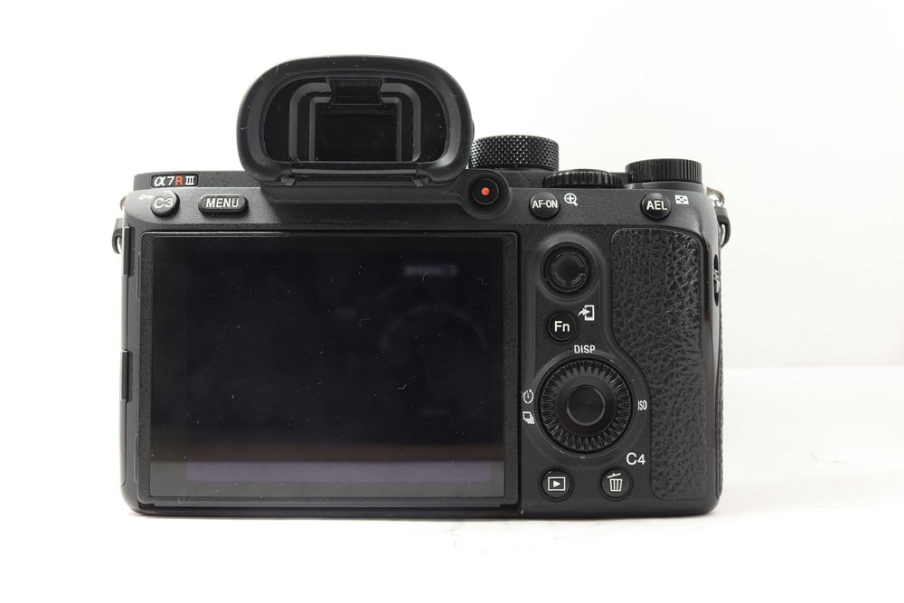 Sony A7R III, stare excelenta, 42,4MP, full frame, 54.198 cadre