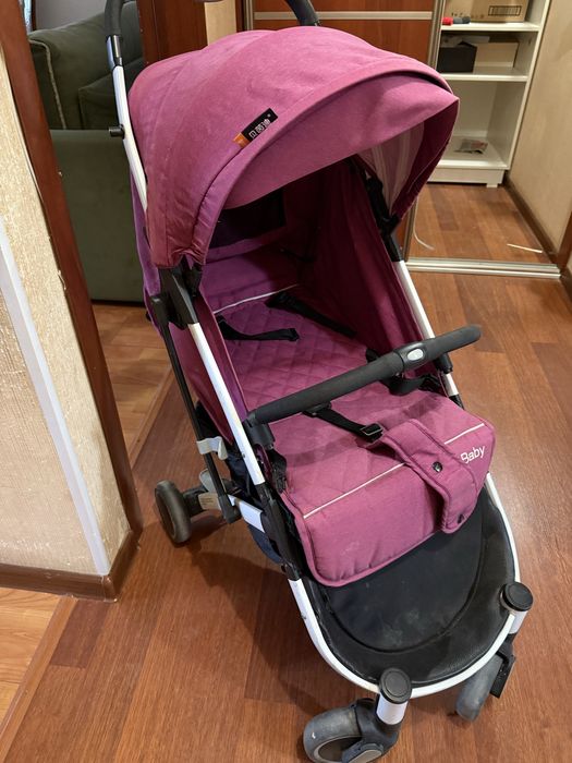 Коляска розавая