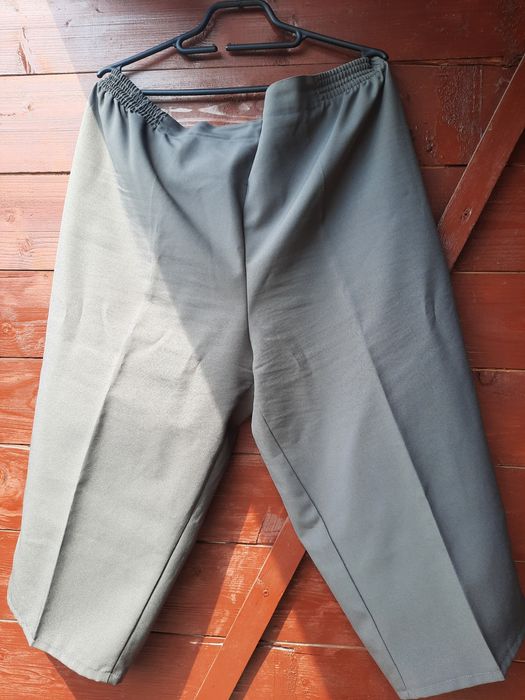 Pantaloni femei, noi