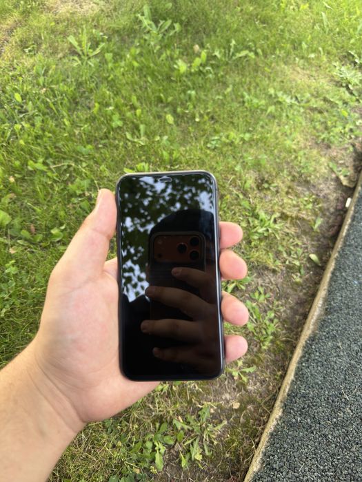 Продам Айфон 11/128Gb