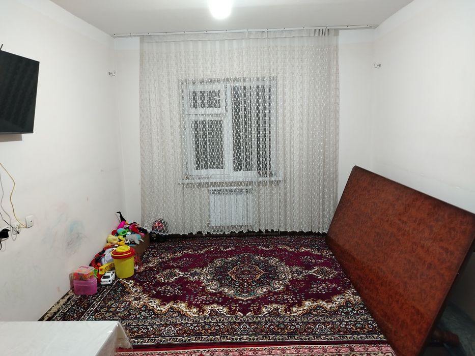 Продаётся своя квартира, Янгихаётский р-н, 3/4/7. Срочно.