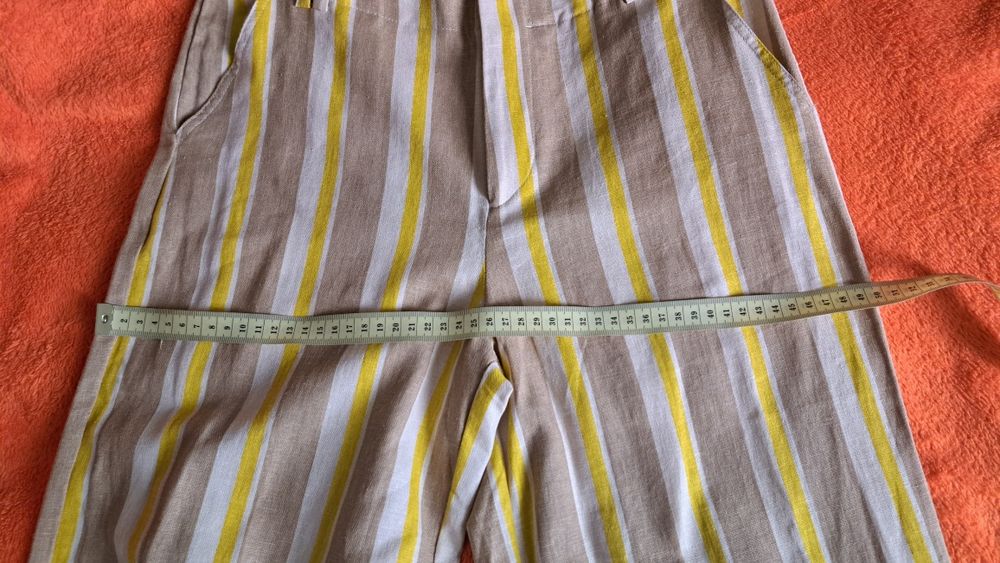 Zara: Pantaloni noi de in cu dungi, stil blugi