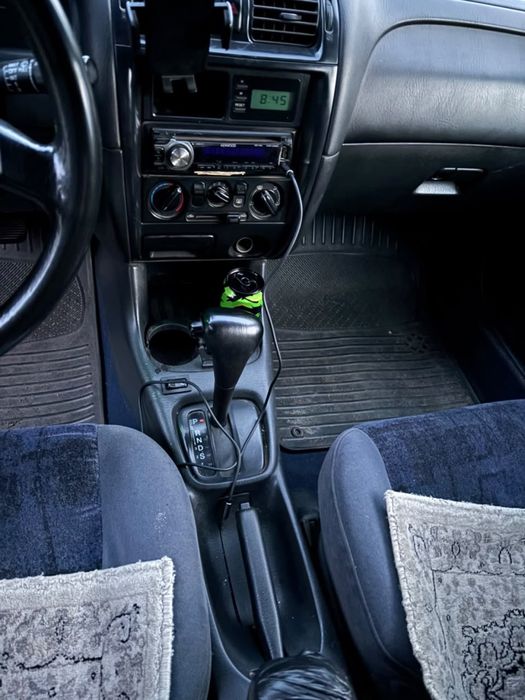 Продам машину Mazda 626