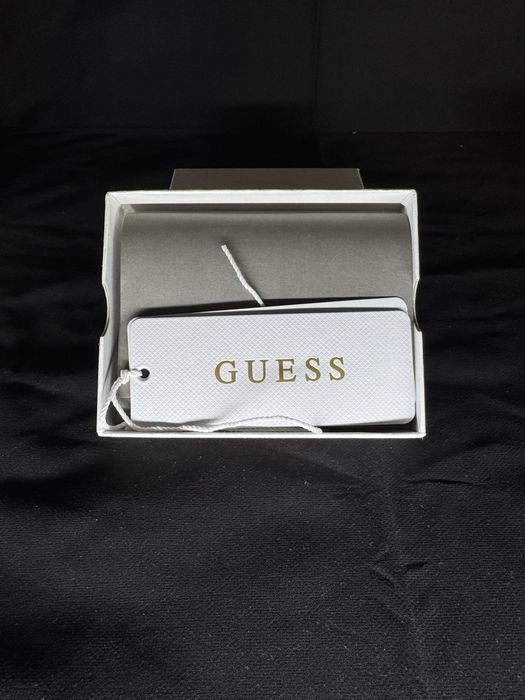 Guess несесер / картхолдер