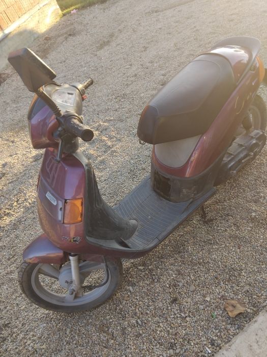 Vând scuter Malaguti 49 cm