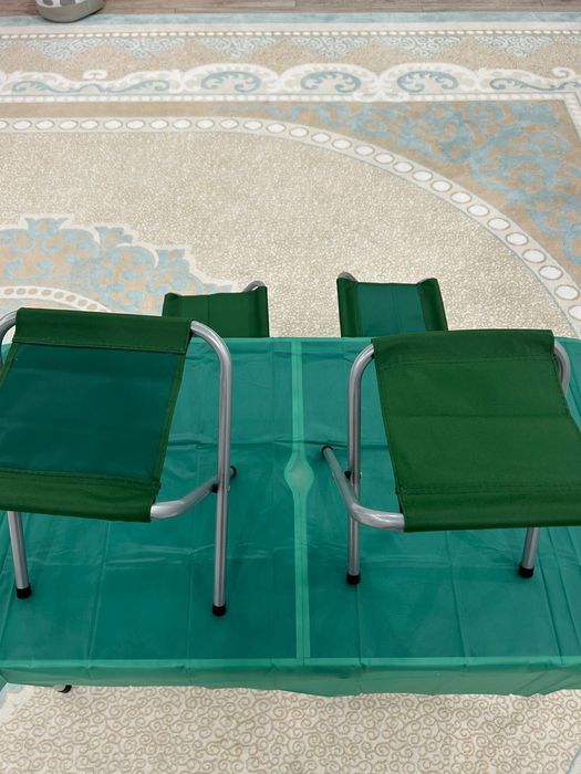 Продается Стол складной + Стульями