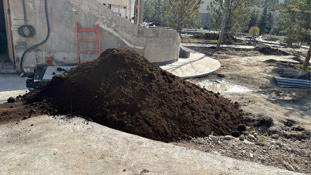 Песок, чернозем, глина,