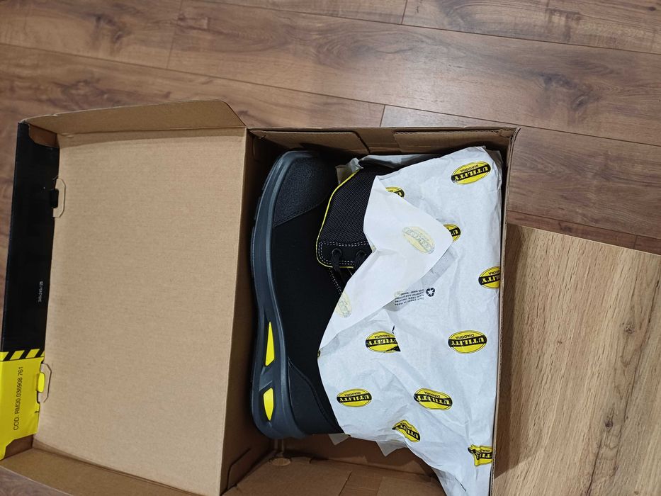 Обувки Diadora Smart Softbox