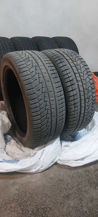 4брЛетни гуми  235 35 19  зимни гуми чифт 235 45 18