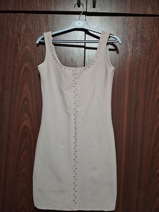 Rochii de seara sau diferite ocazii