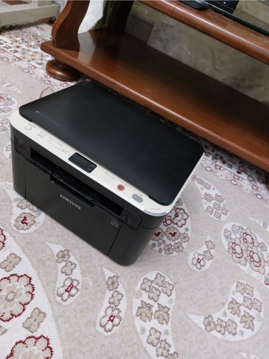 МФУ SAMSUNG SCX-3200
принтер, сканер, копир.