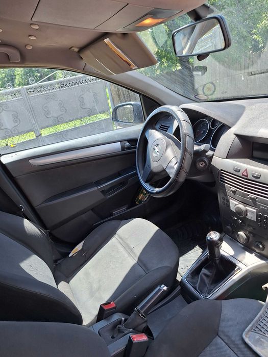 OPEL Astra 2005 — imagine 4