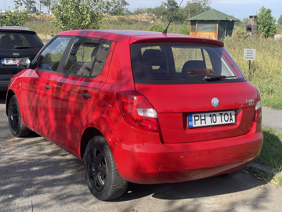 Ofer spre inchiriere masini pentru delivery(glovo/tazz/boltfood)
