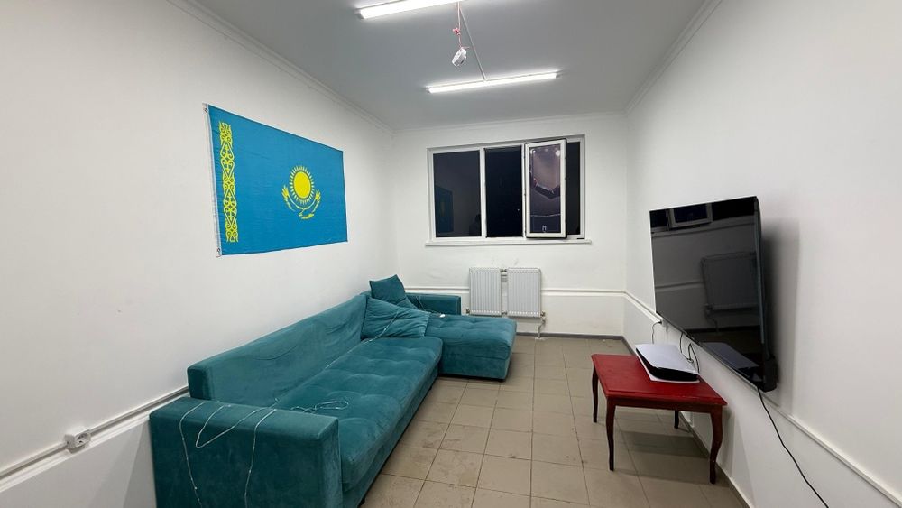 Продается мебель пс клуба (диваны, кресла, столы)