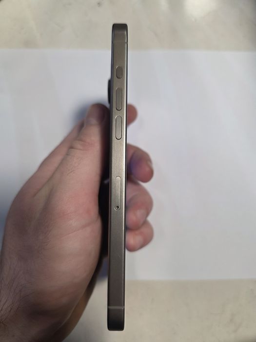 Vand iphone 15 Pro Max