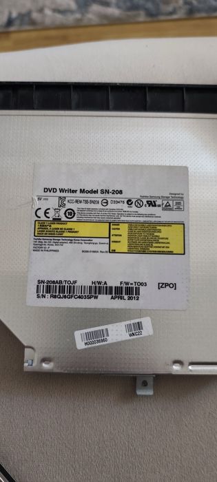 Vând hdd 500 GB SI dvd writer