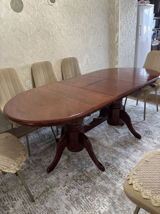 Продам стол производство Малайазия