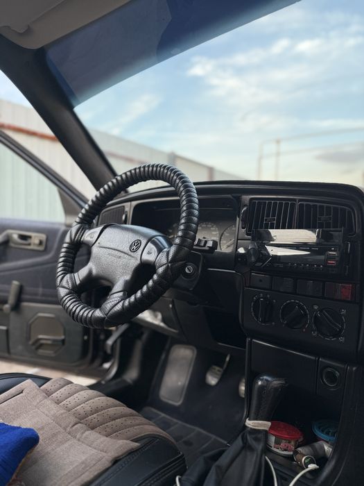 Продам машину Volkswagen Passat