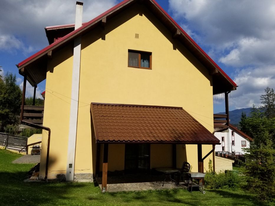 Inchiriez pe termen lung casa de vacanta la Predeal