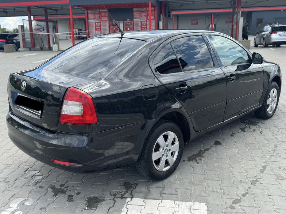 SKODA Octavia 2010 — imagine 5