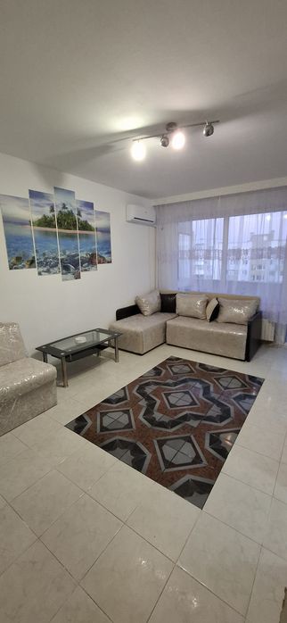 Тристаен апартамент в Кайсиева градина