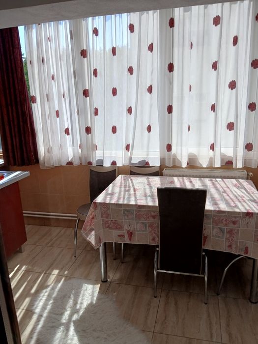 Închiriez apartament zona strand sibiu