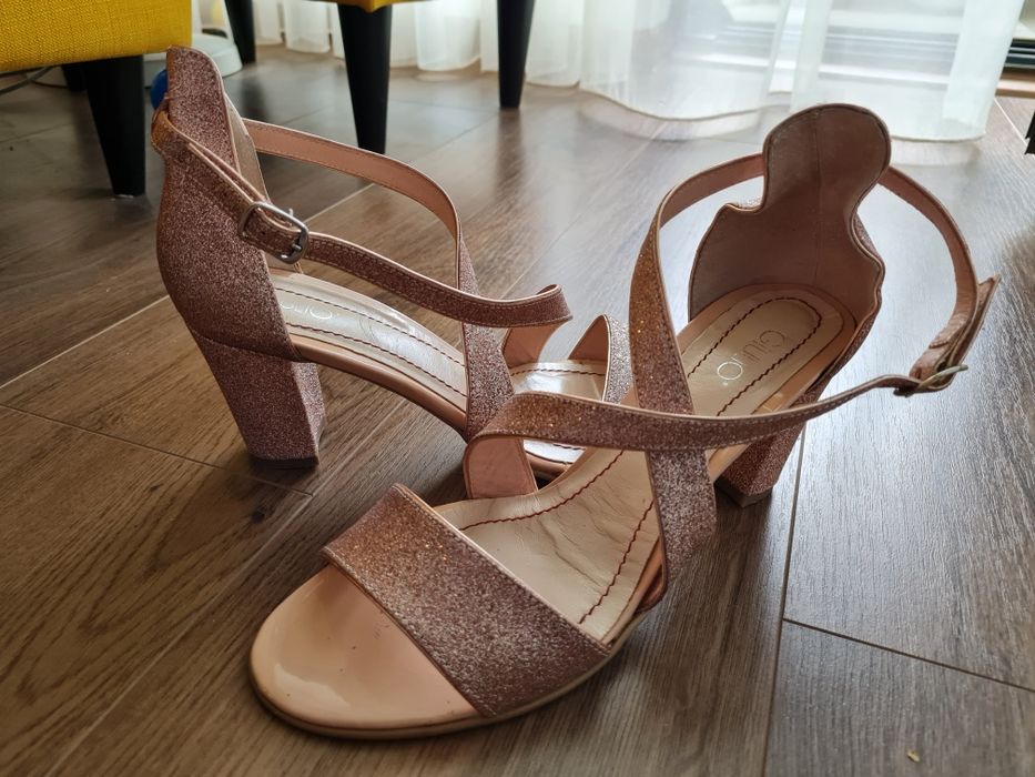 Sandale stralucitoare