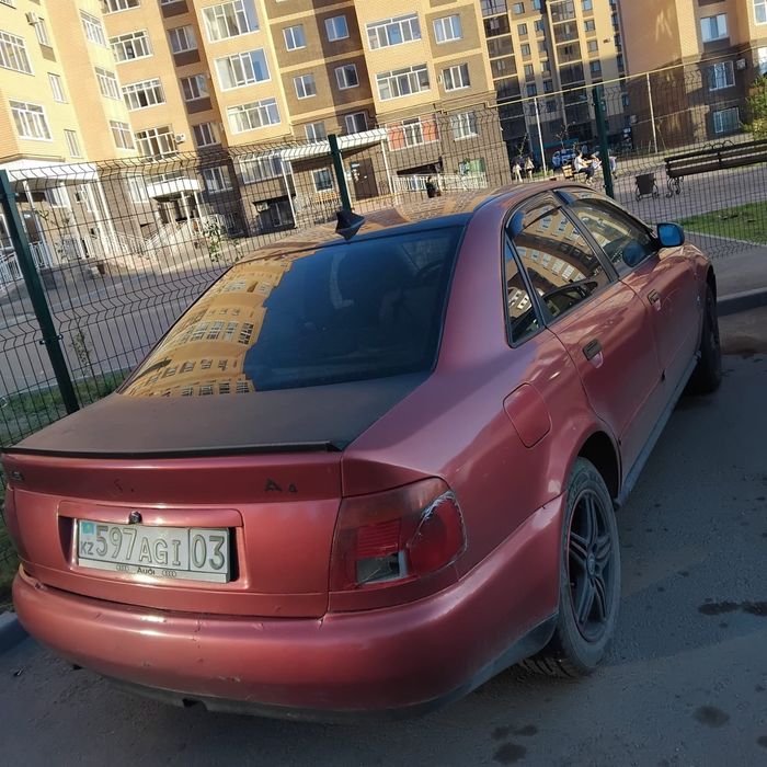 Продам ауди А-41,8