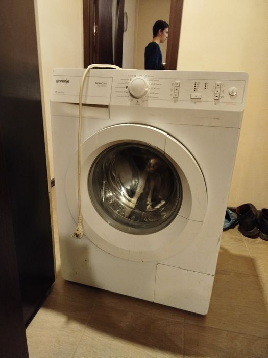 Продавам автоматична пералня gorenje