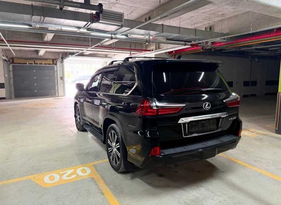 Lexus LX570 в разбор