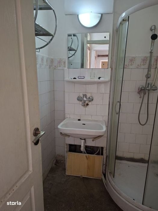 Apartament cu 4 camere, 86 mp,zona 1 Mai - Parcul Nicolae Romanesc — fotografia 3