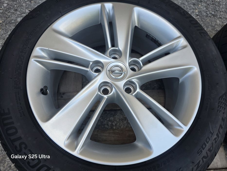 Лети джанти 17ки 5х115 Opel, Chevrolet + летни гуми 225/55/17 Bridgestone