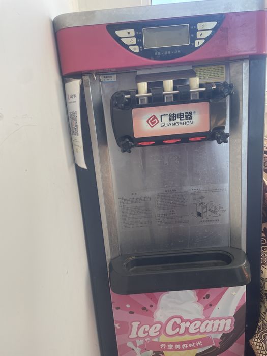 Продам морожеый аппарат фрейзер