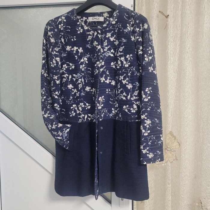 Pardesiu dama bleumarin