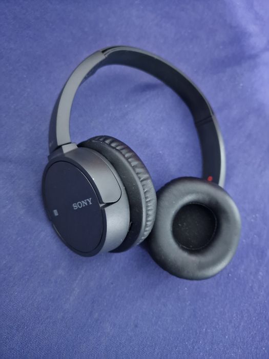 Casti Sony bluetooth